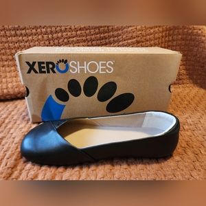 Xero Phoenix Leather - women's dressy flat